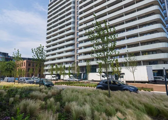 Prestiżowe Z Widokiem Na Rzekę I Parkingiem By Renters Prestige *