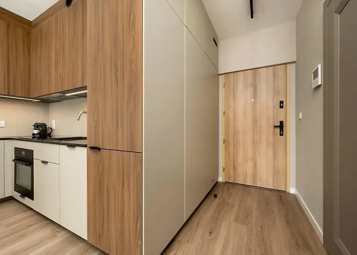 Prestiżowe Z Widokiem Na Rzekę I Parkingiem By Renters Prestige