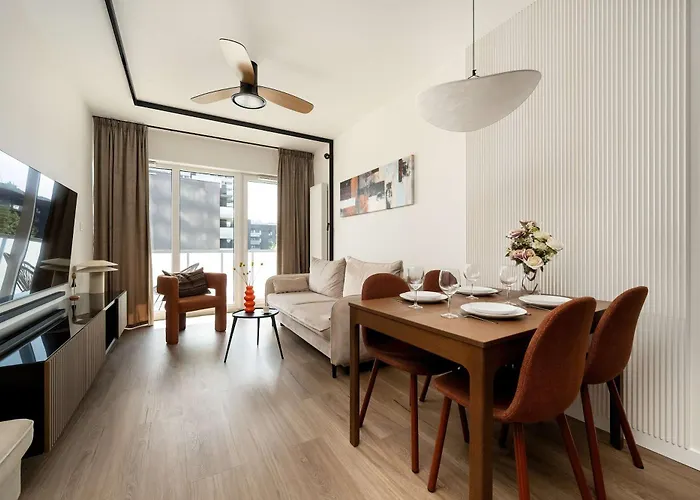 Apartament Prestiżowe Z Widokiem Na Rzekę I Parkingiem By Renters Prestige