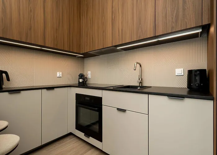 Prestiżowe Z Widokiem Na Rzekę I Parkingiem By Renters Prestige