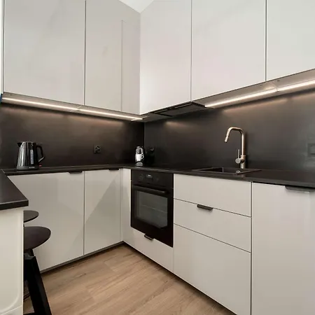 Prestizowe Z Widokiem Na Rzeke I Parkingiem By Renters Prestige Apartment