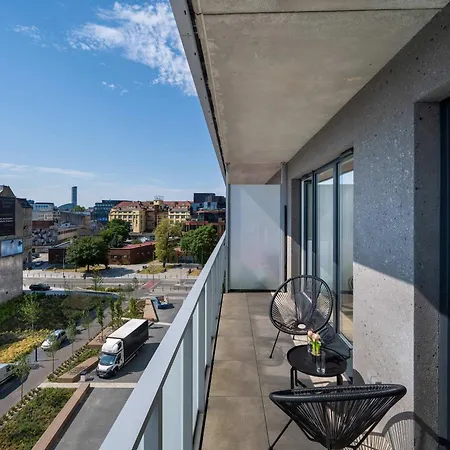 Apartment Prestizowe Z Widokiem Na Rzeke I Parkingiem By Renters Prestige *