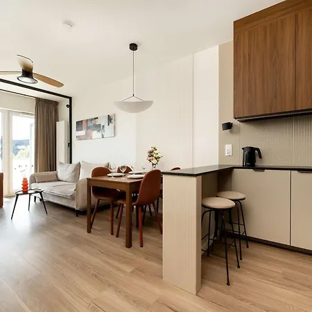 Prestizowe Z Widokiem Na Rzeke I Parkingiem By Renters Prestige Appartement *