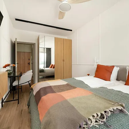 Apartment Prestizowe Z Widokiem Na Rzeke I Parkingiem By Renters Prestige Wroclaw