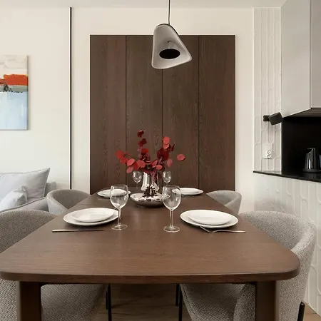 Prestizowe Z Widokiem Na Rzeke I Parkingiem By Renters Prestige * Wroclaw