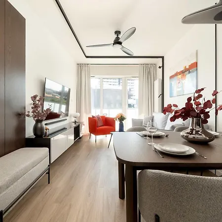 Appartement Prestizowe Z Widokiem Na Rzeke I Parkingiem By Renters Prestige Wrocław