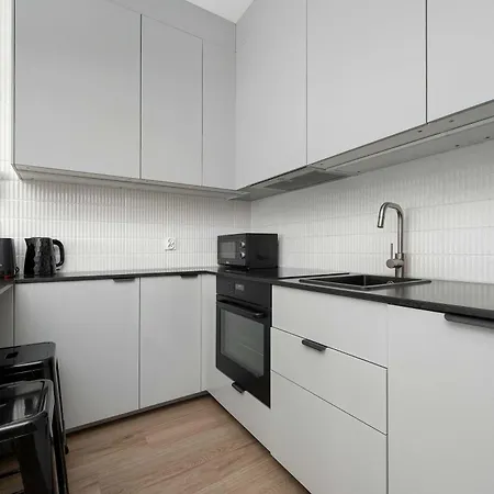 Apartment Prestizowe Z Widokiem Na Rzeke I Parkingiem By Renters Prestige