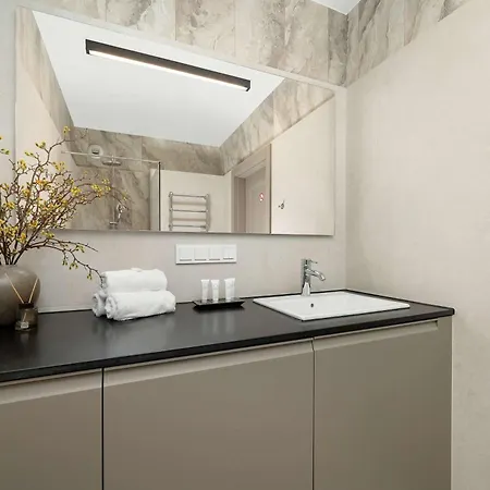 Prestizowe Z Widokiem Na Rzeke I Parkingiem By Renters Prestige * Wroclaw
