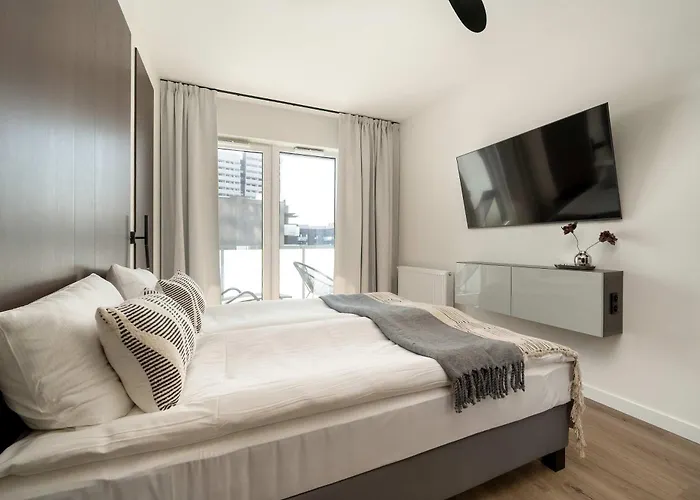 Prestizowe Z Widokiem Na Rzeke I Parkingiem By Renters Prestige * 弗罗茨瓦夫