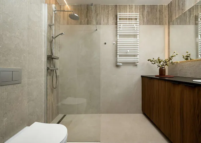 Prestizowe Z Widokiem Na Rzeke I Parkingiem By Renters Prestige 公寓 *